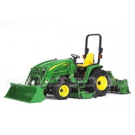 Cадовый минитрактор John Deere 3320 в Перми